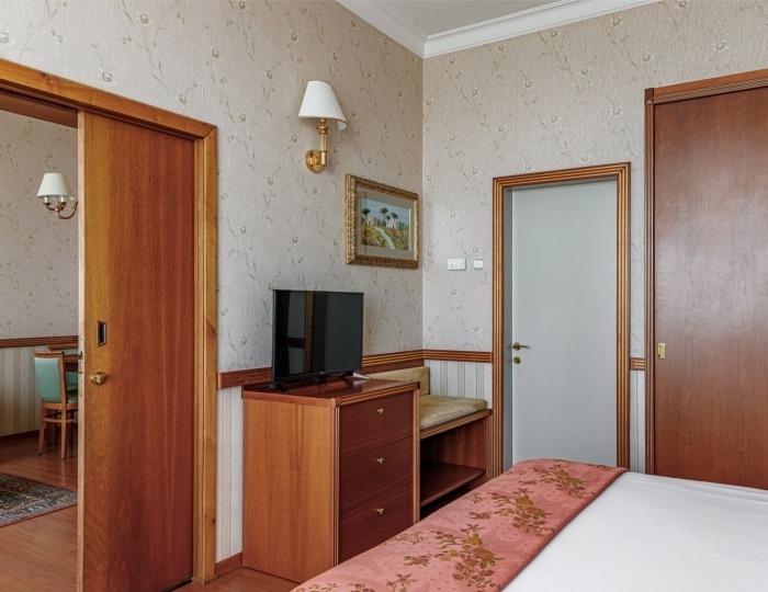 Двухкомнатный «Люкс» - Комплекс ODISSEYA Wellness Resort / Одиссея Велнес Резорт