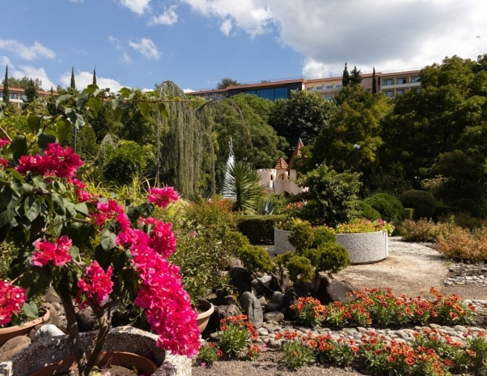 Дендрологический парк - Комплекс ODISSEYA Wellness Resort / Одиссея Велнес Резорт