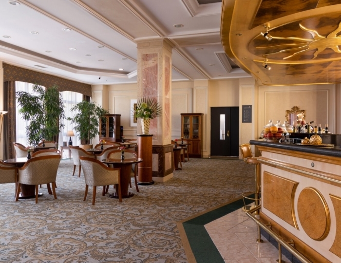 Лобби-бар «Антре» - Комплекс ODISSEYA Wellness Resort / Одиссея Велнес Резорт