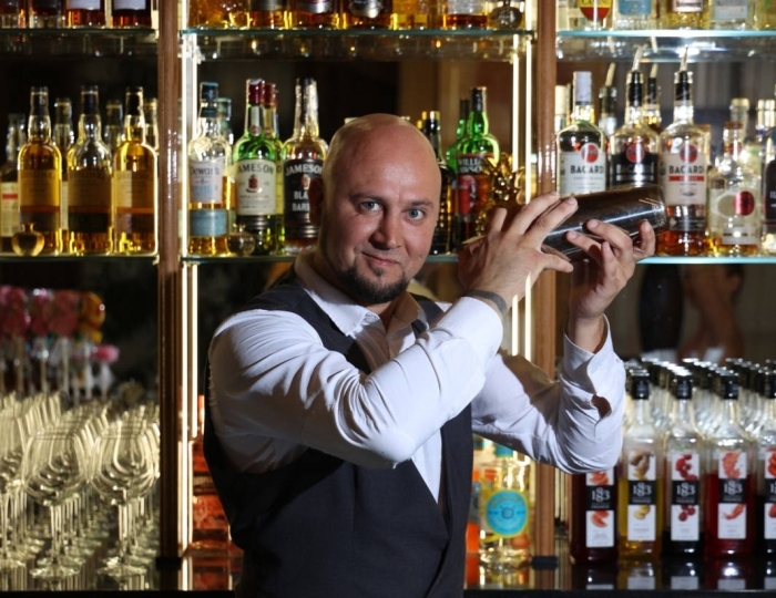 Лобби-бар «Антре» - Комплекс ODISSEYA Wellness Resort / Одиссея Велнес Резорт