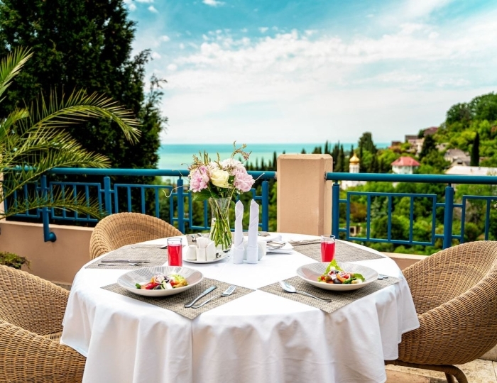 Терраса - Комплекс ODISSEYA Wellness Resort / Одиссея Велнес Резорт