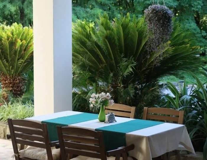 Кафе в саду - Комплекс ODISSEYA Wellness Resort / Одиссея Велнес Резорт